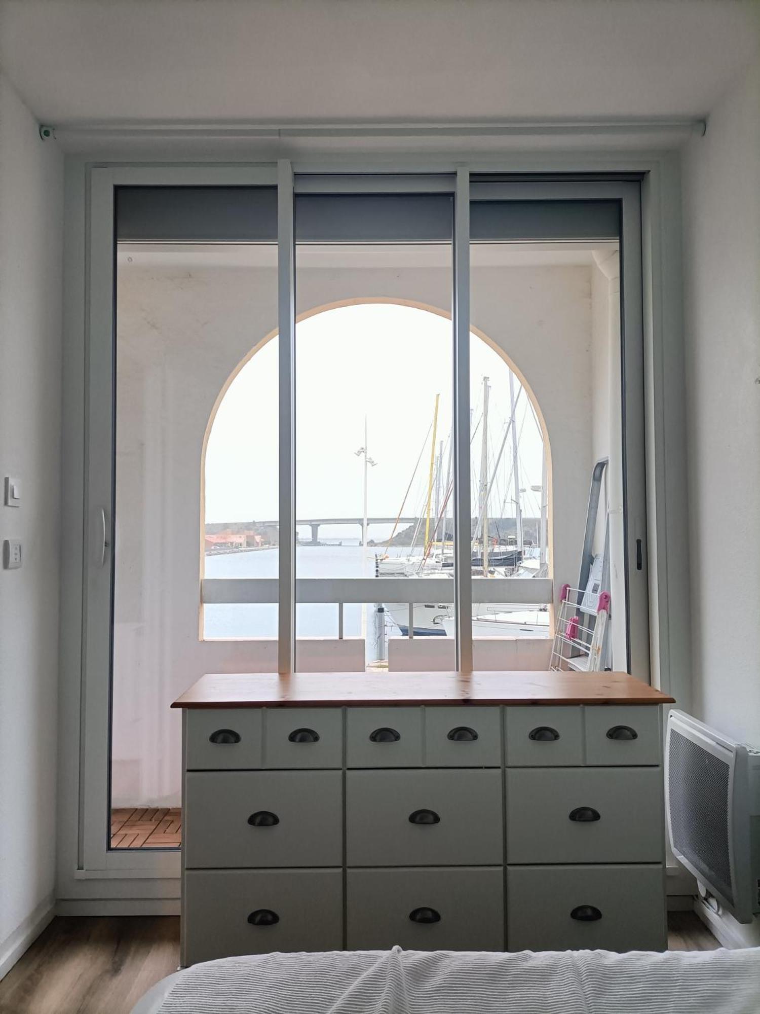 T2 Cabine Avec Tres Belle Vue Sur Le Port De Plaisance Leucate Exterior foto